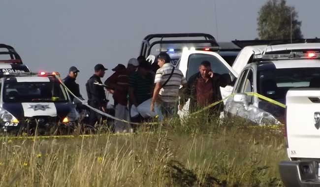 Investigan autoridades hallazgo de cuerpo sin vida en carretera federal 54 zacatecas