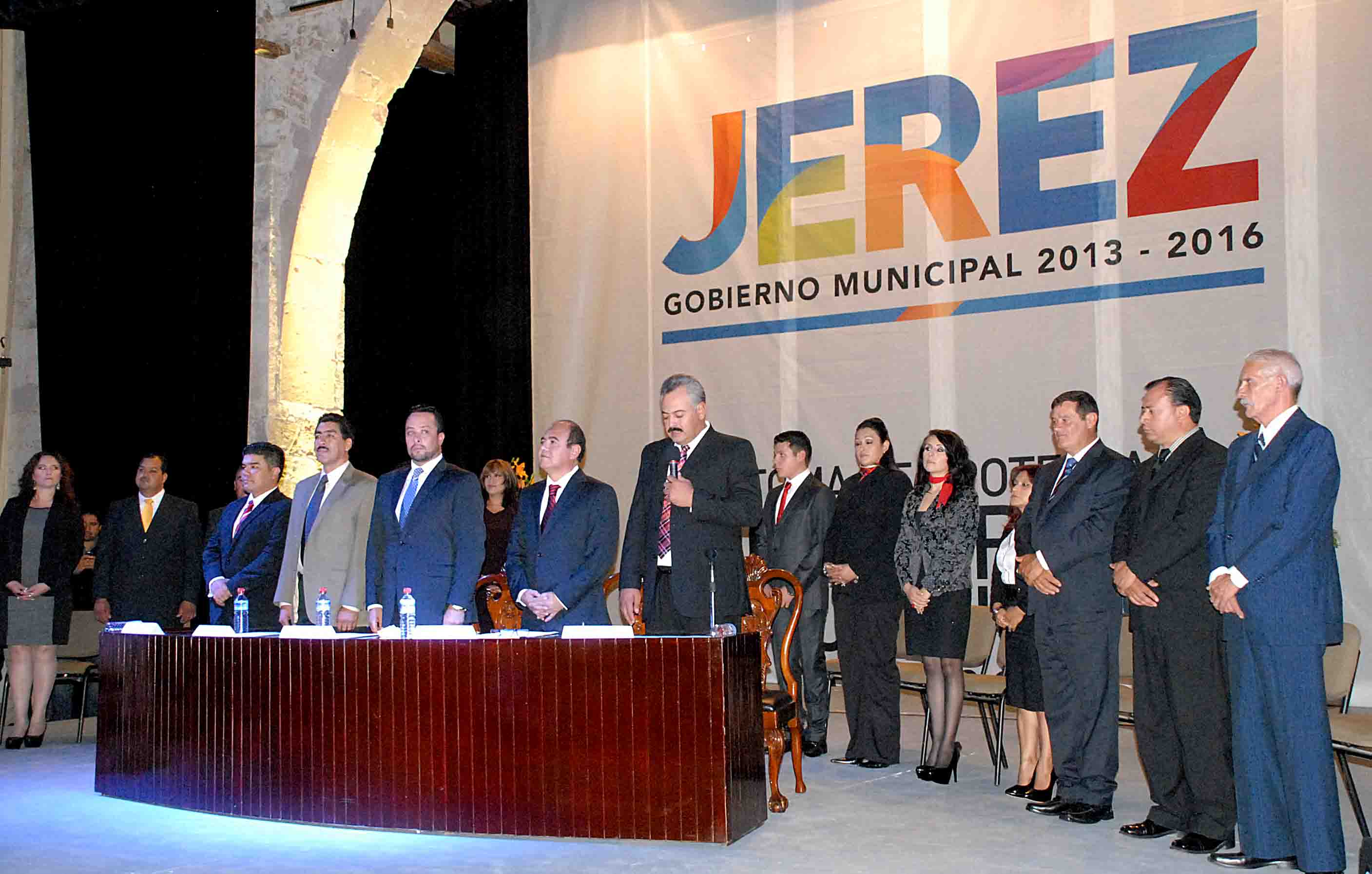 Toma de protesta de Pepe pasteles como presidente de Jerez