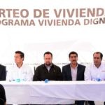 Presidente encabezó el sorteo 64 casa del programa Vivienda Digna