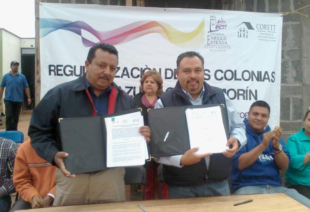 Firman convenio de colaboración para regularización de predios en Enrique Estrada