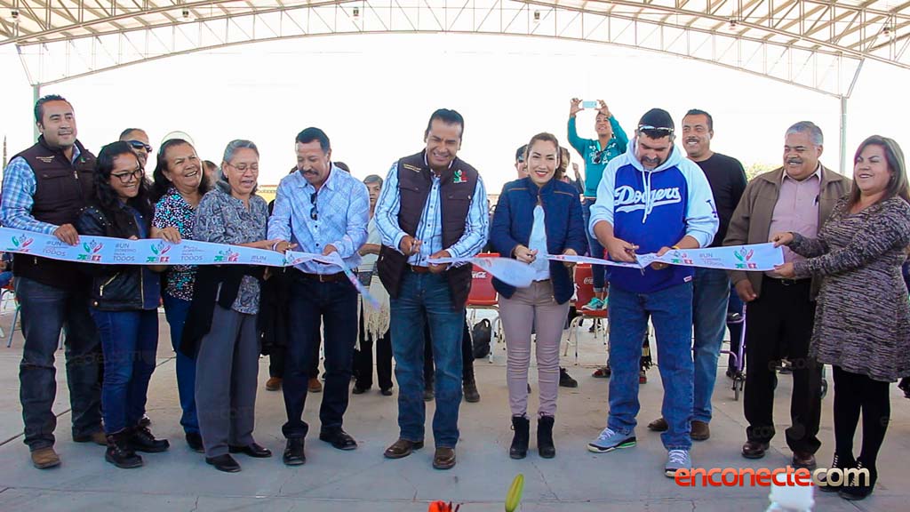 Fernando Uc inauguró el domo en la cancha de usos múltiples del Durazno