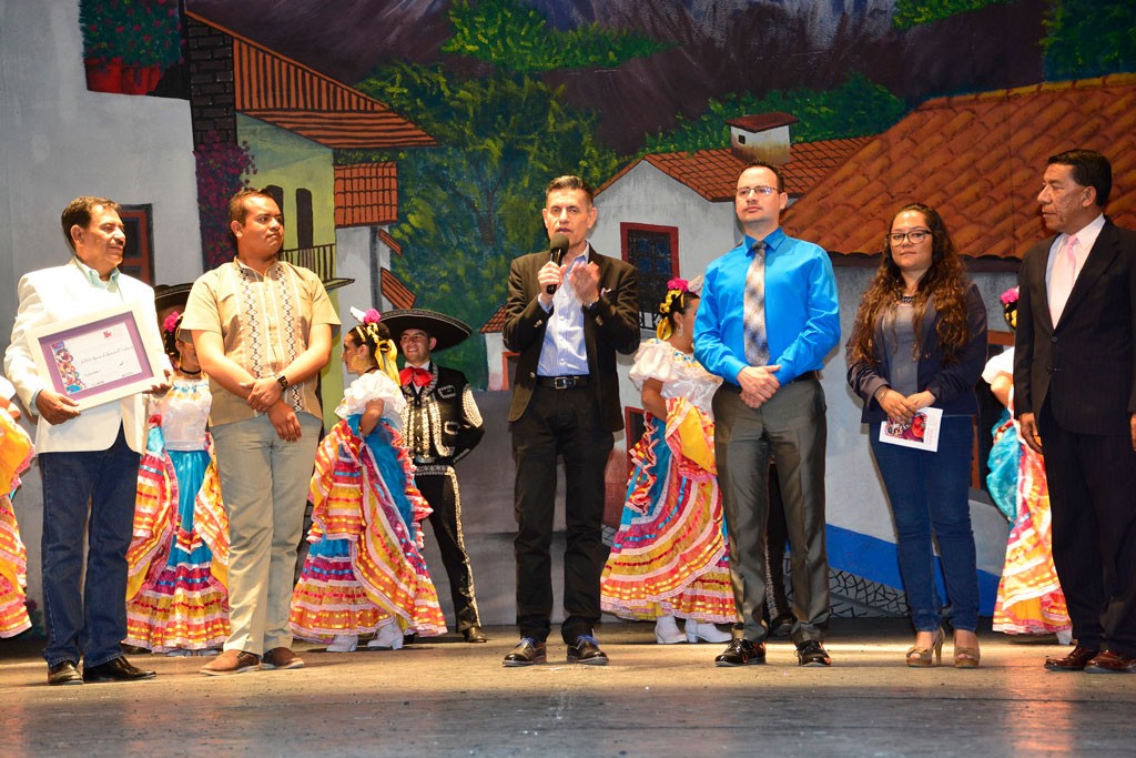 Calmecac presentó en espectáculo Fiestas de México